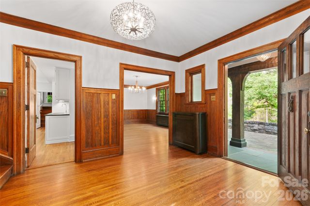 30 Cedarcliff Road, Asheville, NC 28803