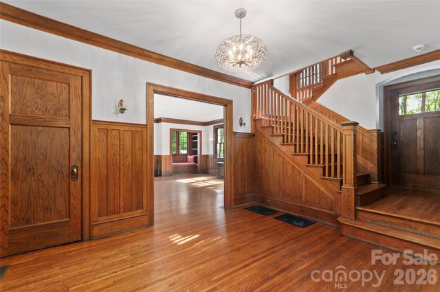 30 Cedarcliff Road, Asheville, NC 28803