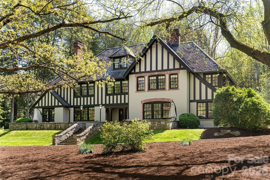 30 Cedarcliff Road, Asheville, NC 28803