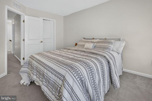 91 SUNDANCE DRIVE, Hamilton, NJ 08619