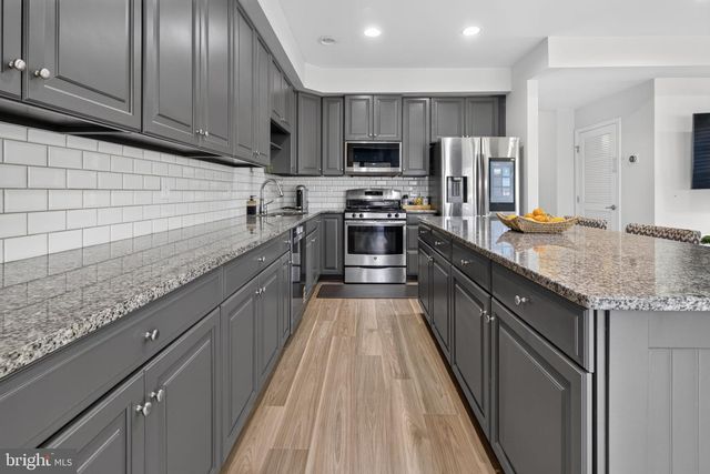 91 SUNDANCE DRIVE, Hamilton, NJ 08619
