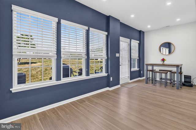 91 SUNDANCE DRIVE, Hamilton, NJ 08619