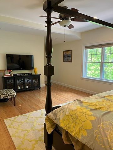 88 Indian Ridge 88, Westford, MA 01886