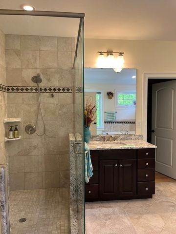 88 Indian Ridge 88, Westford, MA 01886