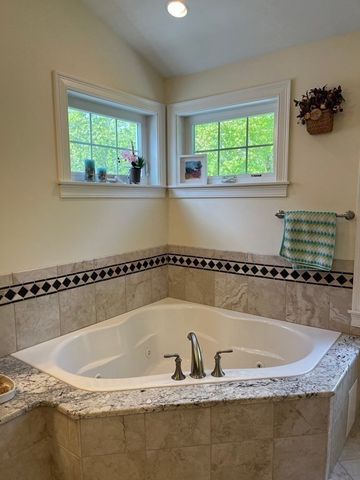 88 Indian Ridge 88, Westford, MA 01886