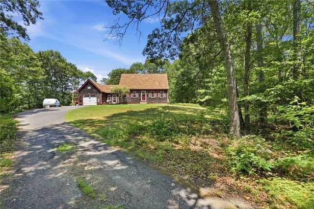 5675 Flat River Road, Coventry, RI 02827
