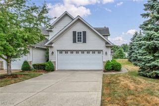 642 Linsberry Court, Avon Lake, OH 44012