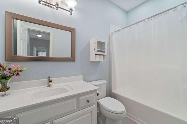 385 Oak Springs Drive, Lawrenceville, GA 30043