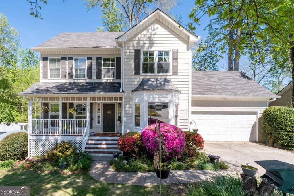 385 Oak Springs Drive, Lawrenceville, GA 30043