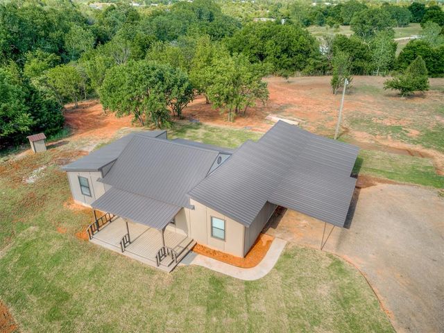 2092 County Road 1244, Tuttle, OK 73089
