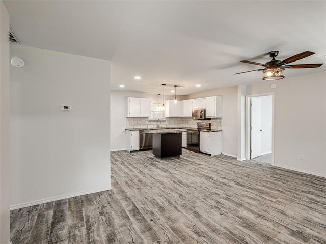 2092 County Road 1244, Tuttle, OK 73089