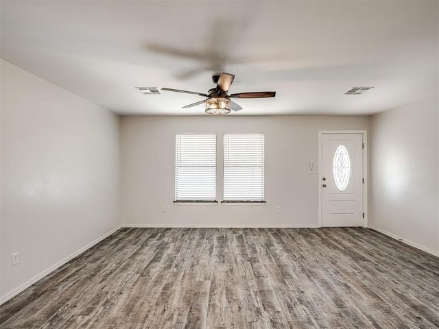 2092 County Road 1244, Tuttle, OK 73089