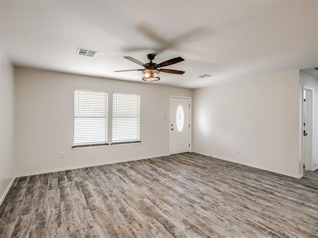 2092 County Road 1244, Tuttle, OK 73089