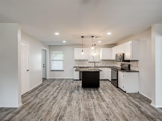 2092 County Road 1244, Tuttle, OK 73089