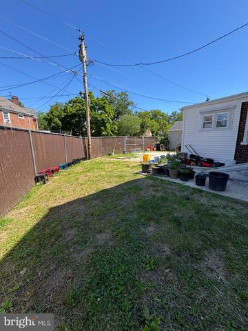 1515 COLLINGS RD, Camden, NJ 08104