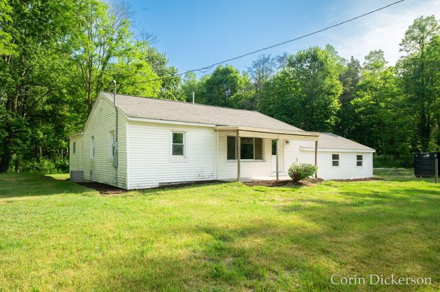 3661 110th Avenue, Allegan, MI 49010