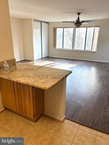 1812 THE WOODS, Cherry Hill, NJ 08003