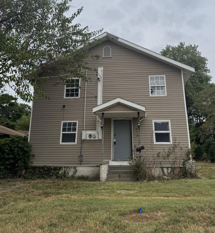 615 E Pacific Street, Springfield, MO 65803