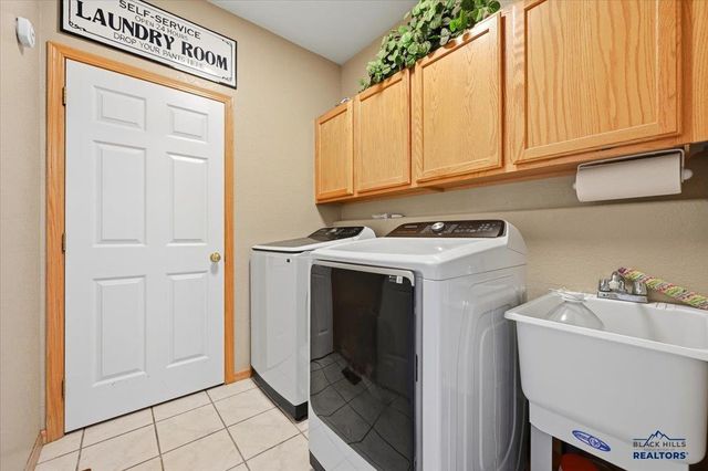 10855 QUAAL RD, Black Hawk, SD 57718