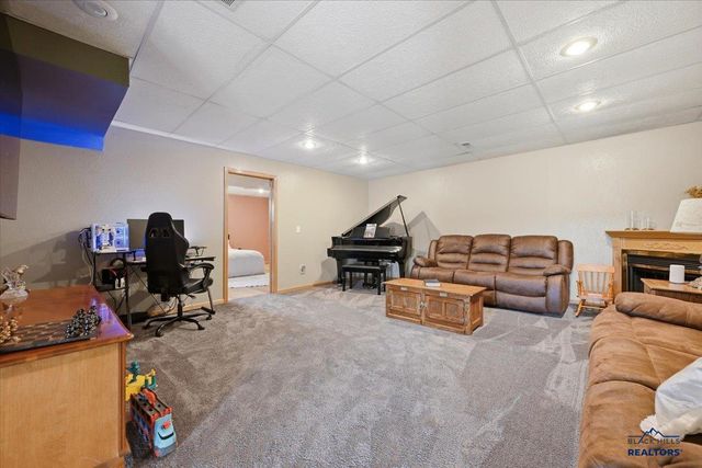10855 QUAAL RD, Black Hawk, SD 57718