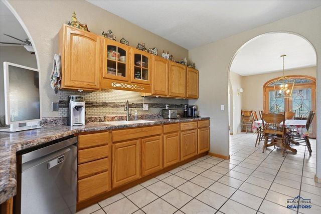 10855 QUAAL RD, Black Hawk, SD 57718