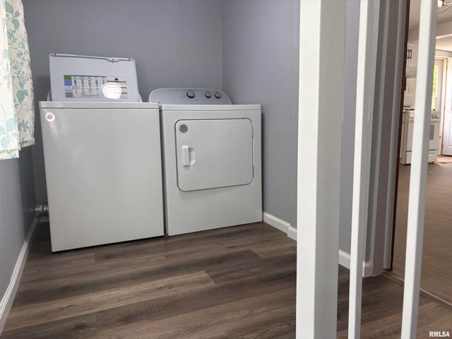 504 MULBERRY Street, Carterville, IL 62918