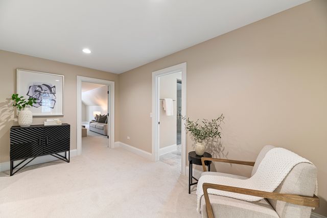 213 Northampton Lane, Lincolnshire, IL 60069