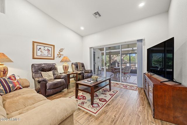 8956 E SAGUARO BLOSSOM Road, Gold Canyon, AZ 85118