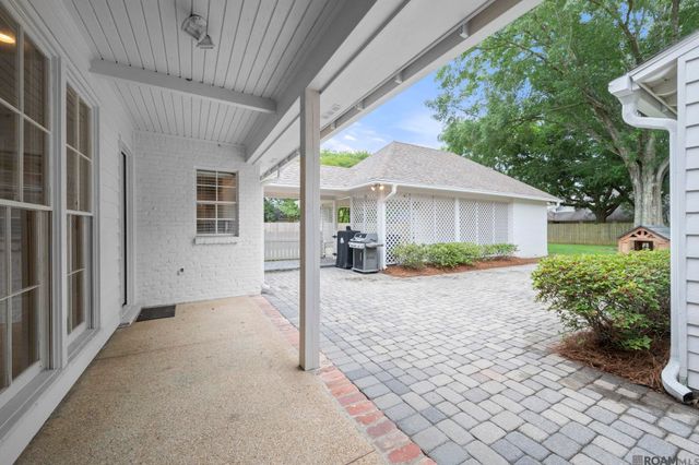 14532 Cottage Oak Ave, Baton Rouge, LA 70810