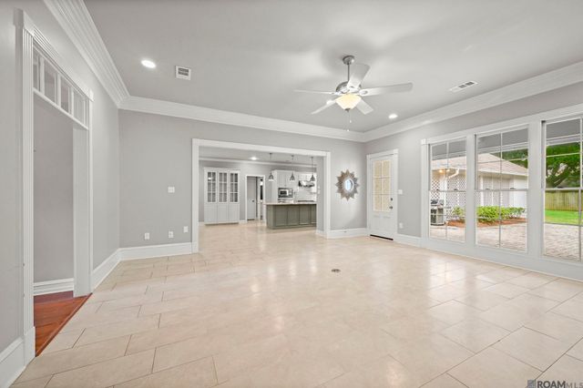 14532 Cottage Oak Ave, Baton Rouge, LA 70810