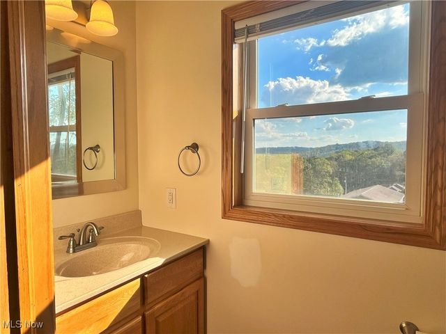 17583 Davis Ridge Road, Caldwell, OH 43724