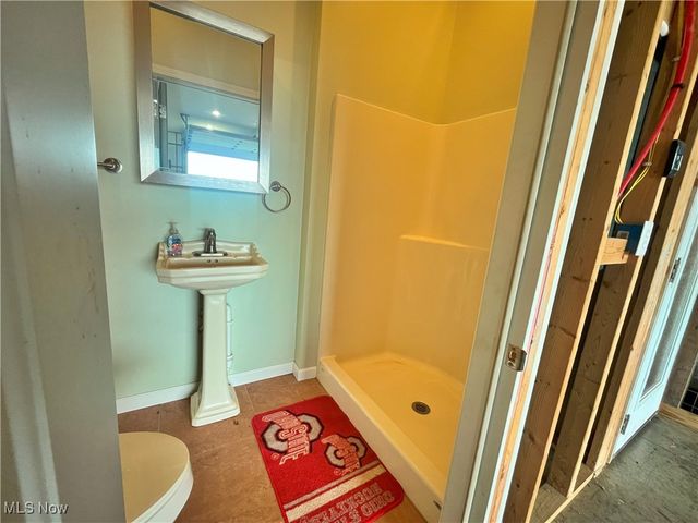 17583 Davis Ridge Road, Caldwell, OH 43724