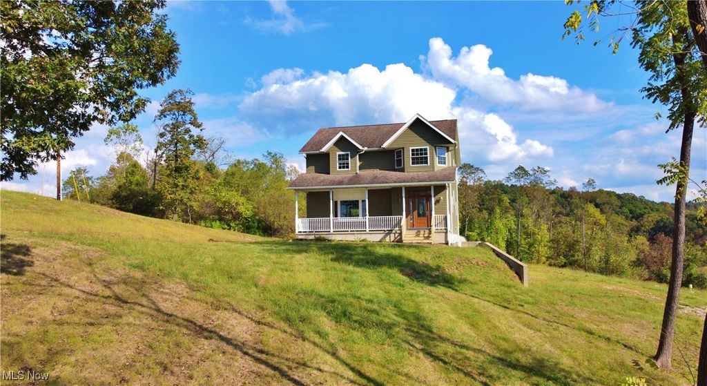 17583 Davis Ridge Road, Caldwell, OH 43724