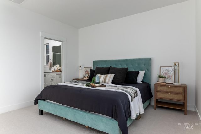 822 W Bay St, Middleton, ID 83644