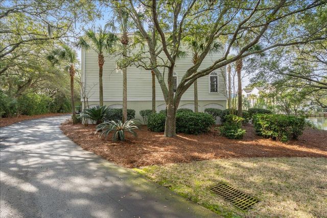 2431 Racquet Club Drive, Seabrook Island, SC 29455