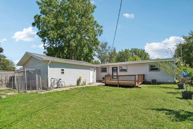 1930 Shelley Lane, Madison, WI 53704