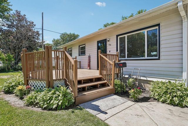 1930 Shelley Lane, Madison, WI 53704