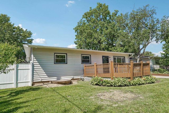 1930 Shelley Lane, Madison, WI 53704