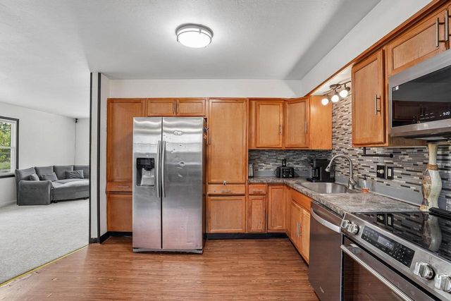 1930 Shelley Lane, Madison, WI 53704