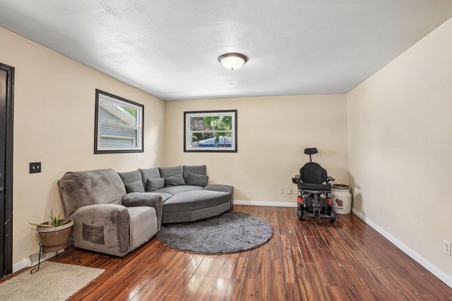 1930 Shelley Lane, Madison, WI 53704