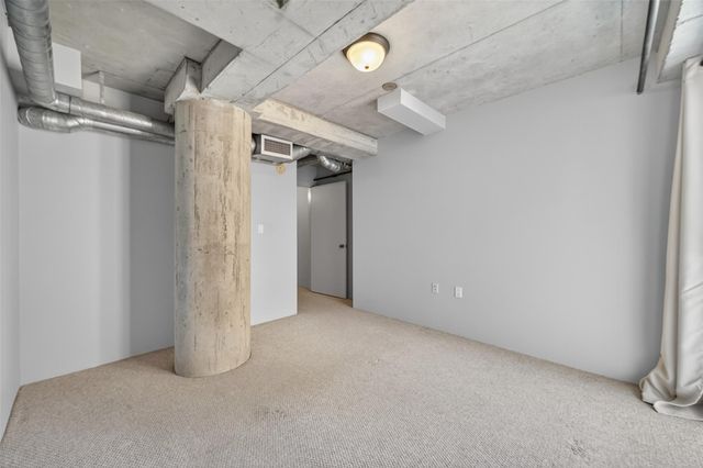 1025 S Shepherd Drive 209, Houston, TX 77019