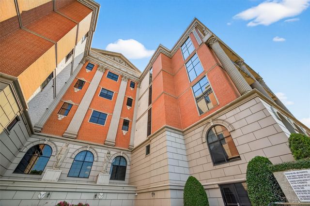 1025 S Shepherd Drive 209, Houston, TX 77019