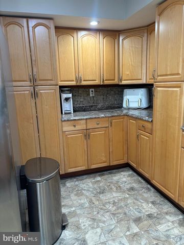 52 LONGERON DR, Middle River, MD 21220