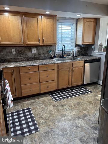 52 LONGERON DR, Middle River, MD 21220