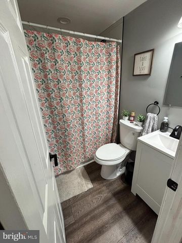 52 LONGERON DR, Middle River, MD 21220