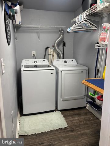 52 LONGERON DR, Middle River, MD 21220