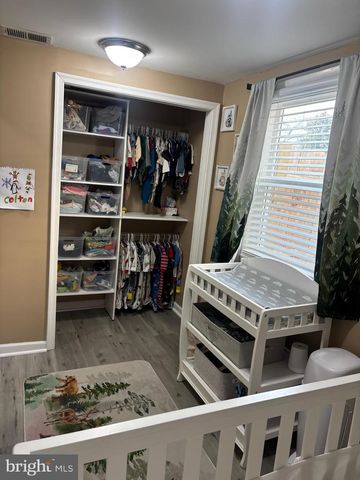 52 LONGERON DR, Middle River, MD 21220