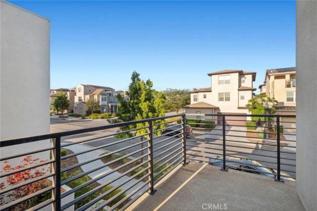 157 Crossover, Irvine, CA 92618