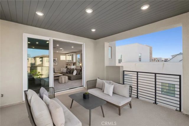 157 Crossover, Irvine, CA 92618