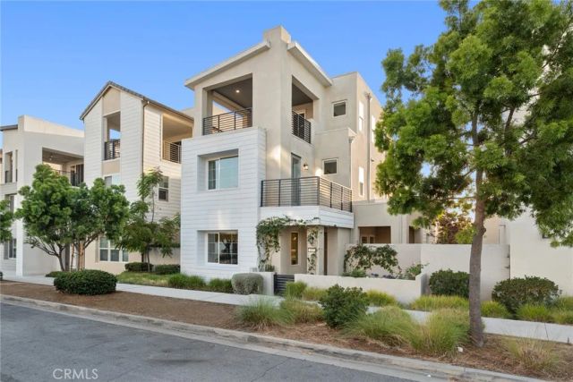 157 Crossover, Irvine, CA 92618